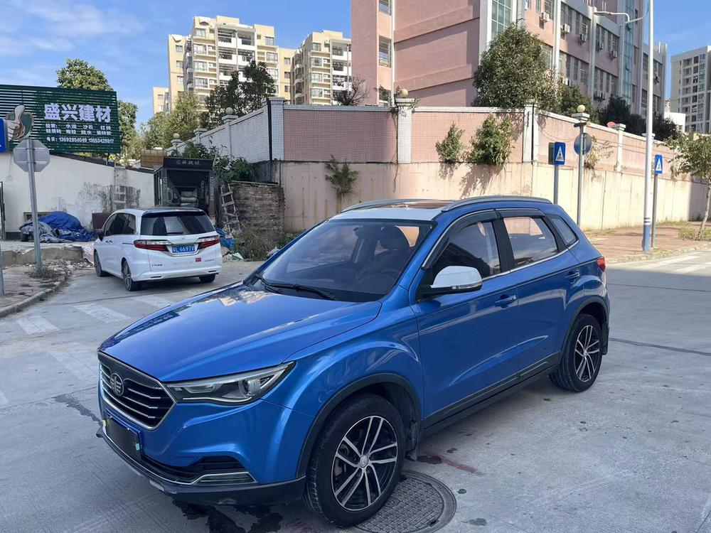 FAW_Pentium Pentium X40 2019 1.6L automatic luxury model National V