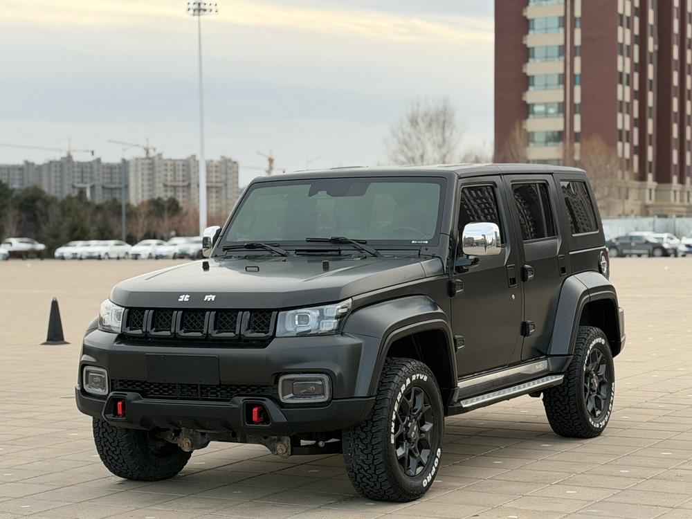 BAIC_Motor Beijing Off-Road BJ40 2021 2.3T Automatic Four-wheel Drive Blade Hero Edition Supreme Type