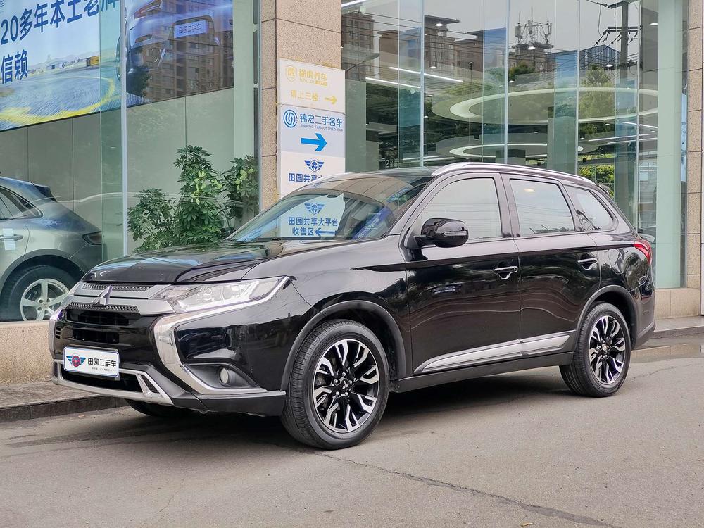 Mitsubishi Outlander 2019 2.0L 2WD Enjoyable Edition 5 seats National V