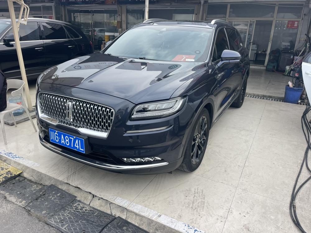 Lincoln Voyager 2021 2.0T four-wheel drive elegant version