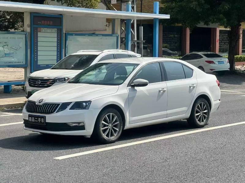 Skoda Octavia 2021 1.5L automatic comfort version