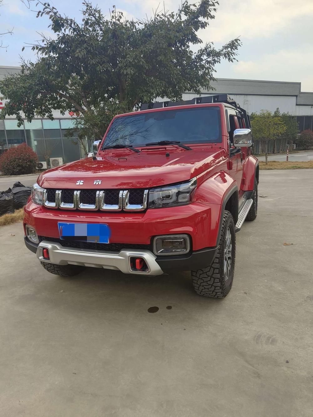 BAIC_Motor Beijing off-road BJ40 2023 2.0T automatic four-wheel drive city hunter version supreme model