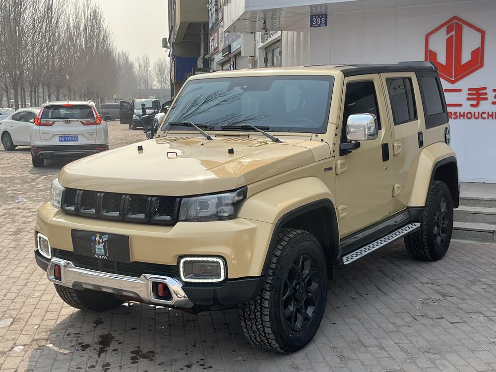 BAIC_Motor Beijing off-road BJ40 2019 2.3T automatic four-wheel drive ring tower championship version National VI