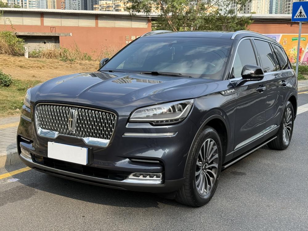 Lincoln Pilot 2022 3.0T V6 four-wheel drive premium version