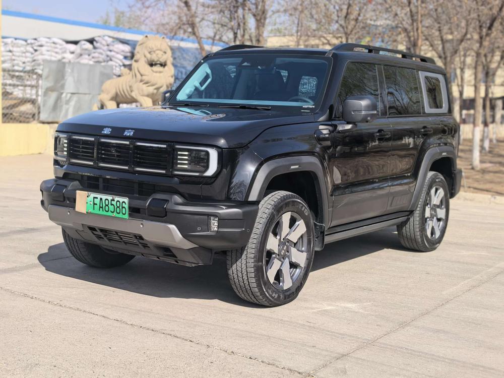 BAIC_Motor Beijing off-road BJ40 extended range 2025 advanced version