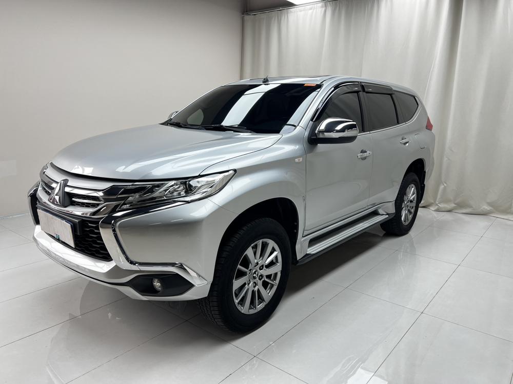 Mitsubishi Pajero Jinchang (imported) 2019 3.0L standard model