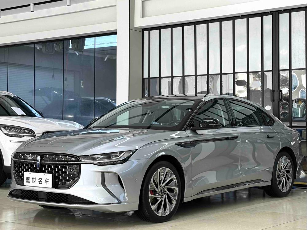 Lincoln Lincoln Z 2024 2.0T two-wheel drive Zunyao hybrid version