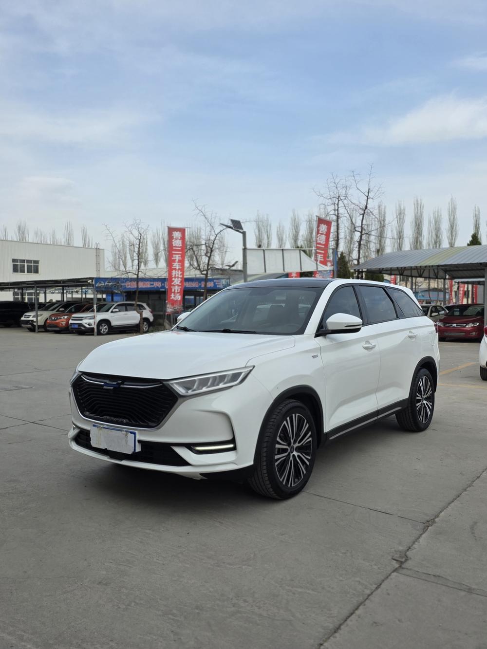 Changan Changan Auchan X7 2020 1.5T automatic premium model
