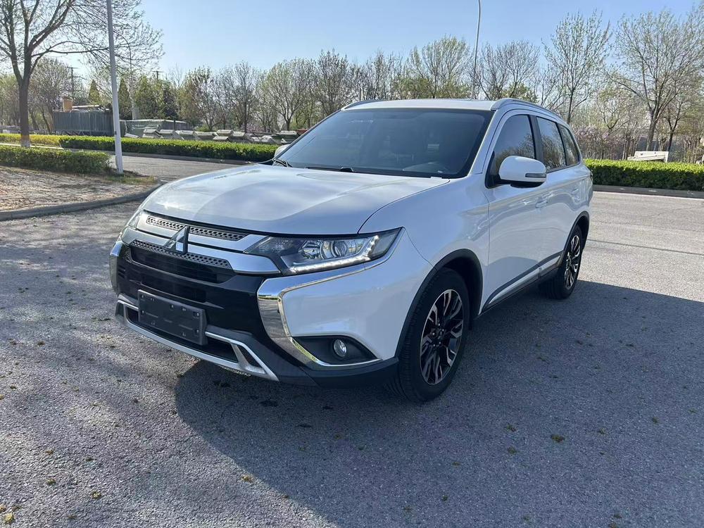 Mitsubishi Outlander 2019 2.0L 2WD Enjoy Edition, 5 seats, National VI