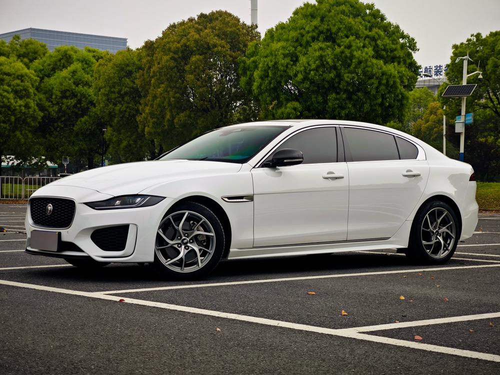 Chery_Jaguar_Land_Rover Jaguar XEL 2024 2.0T 250PS R-DYNAMIC S aggressive sports version
