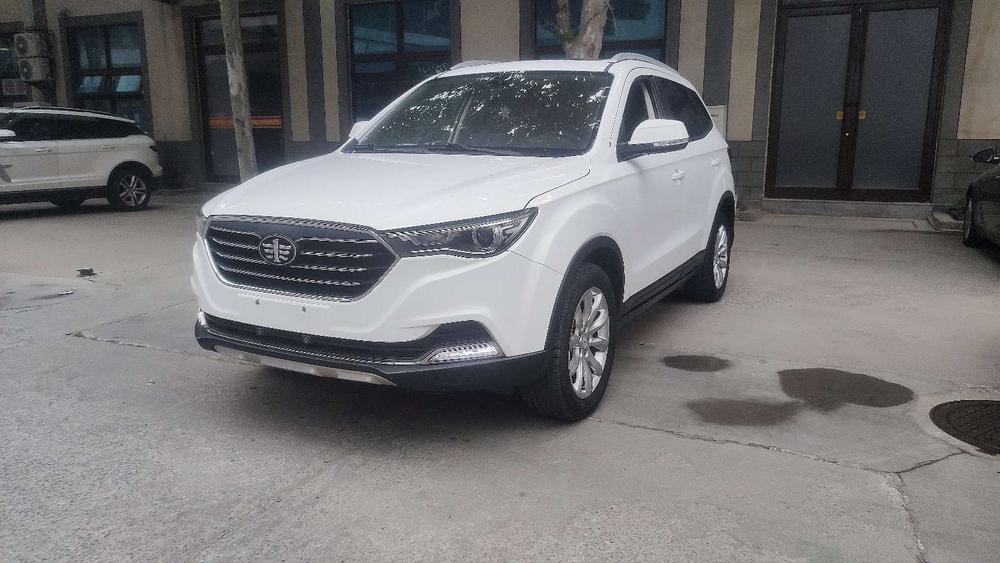 FAW_Pentium Pentium X40 2019 1.6L automatic luxury model National VI