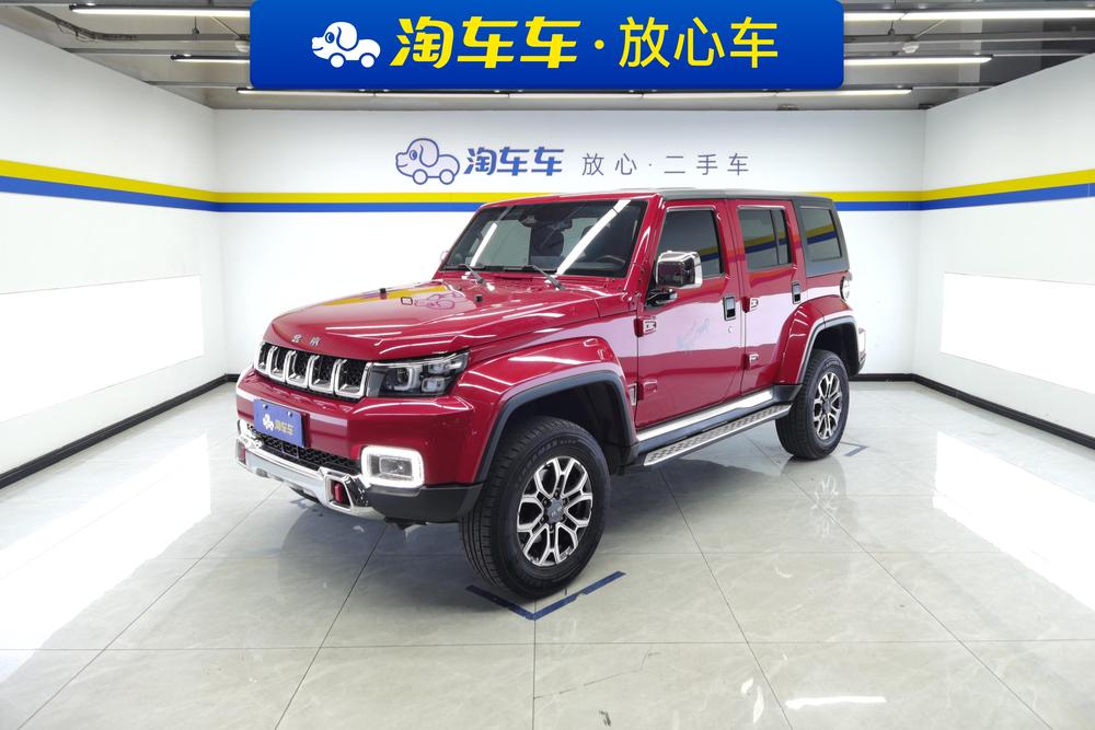 BAIC_Motor Beijing off-road BJ40 2020 2.0T automatic four-wheel drive city hunter version supreme type