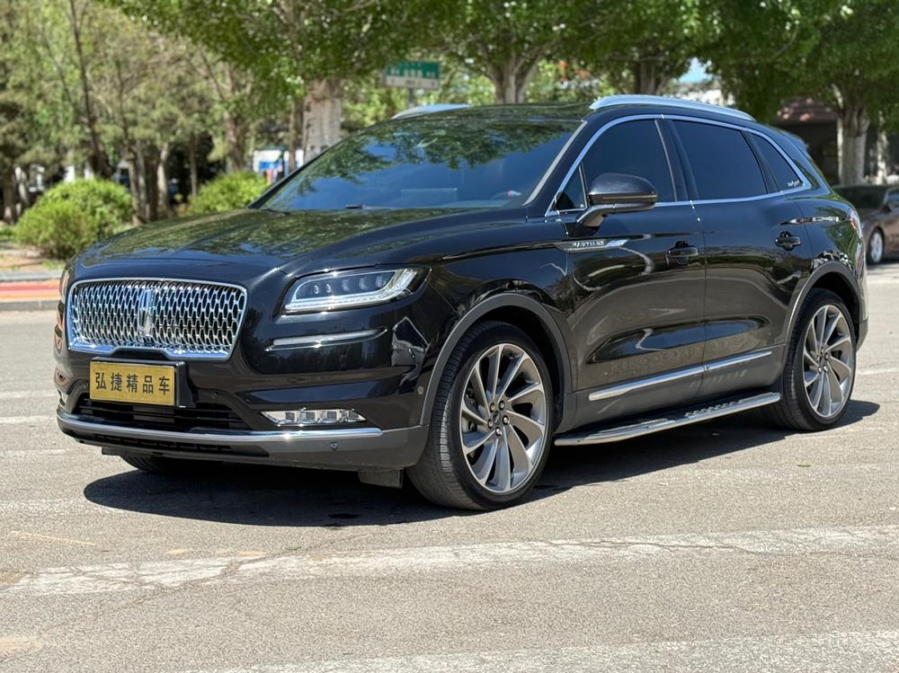 Lincoln Voyager 2021 2.7T four-wheel drive premium version