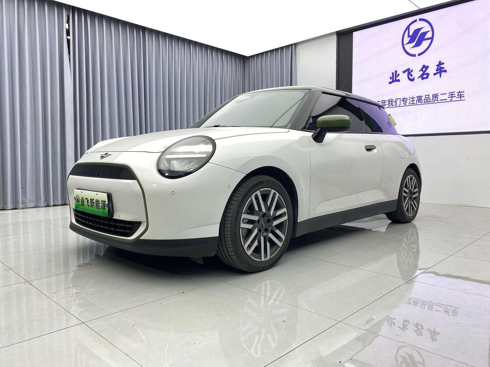 beam_car Electric MINI COOPER 2025 COOPER E Classic