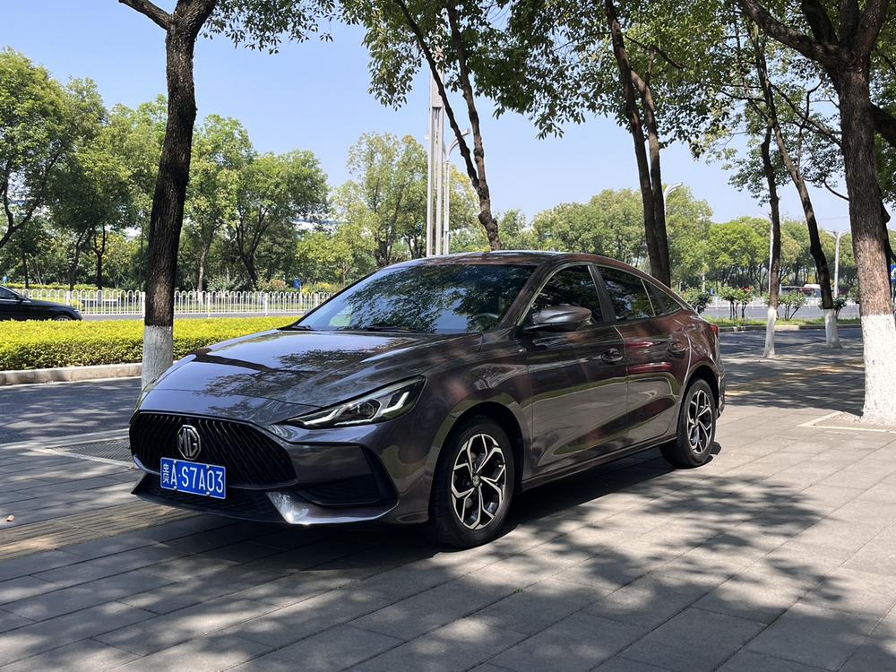 SAIC MG5 2021 180DVVT CVT Youth Fashion Edition