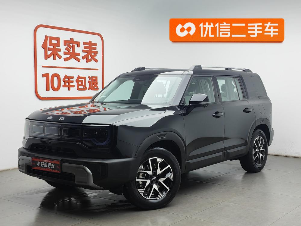 BAIC_Motor Beijing Off-Road BJ30 2024 1.5T DHT Magic Core Electric Drive Standard Edition