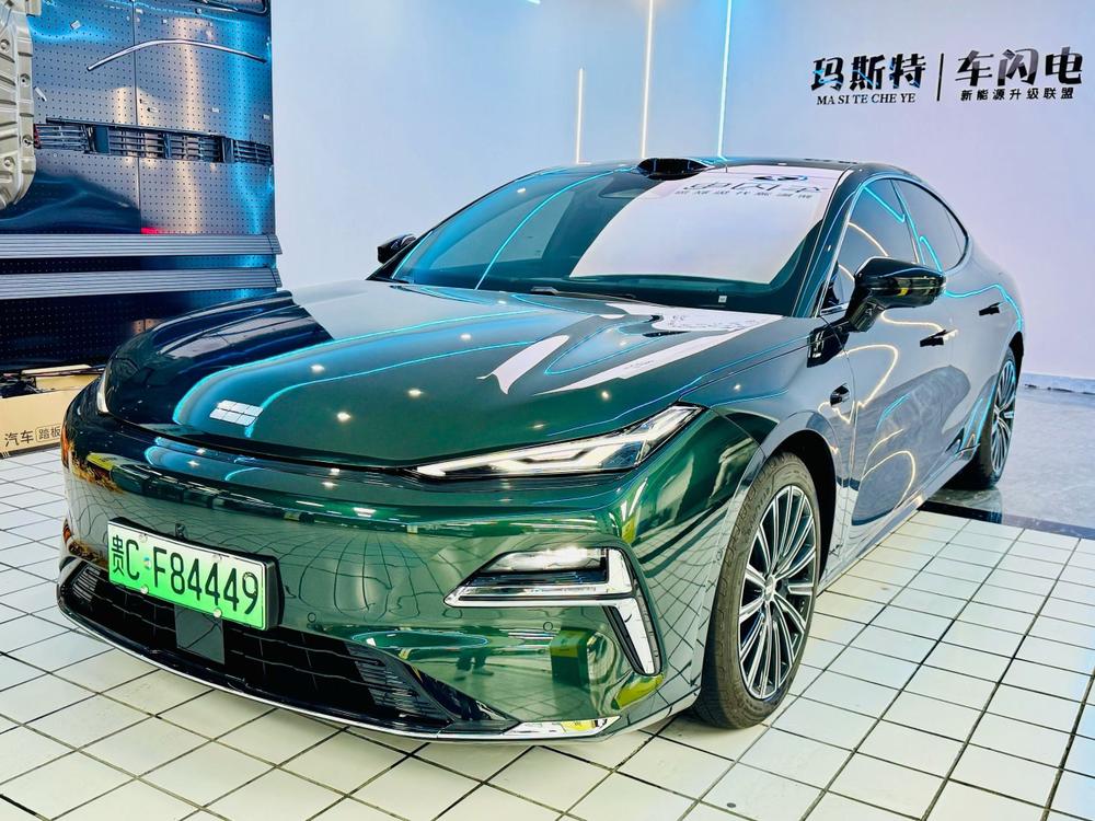 Geely Galaxy Star 8 PHEV 2025 130km EM-P Discovery Edition