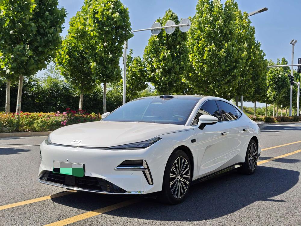 Geely Galaxy Star 8 PHEV 2025 model 130km EM-P starship version