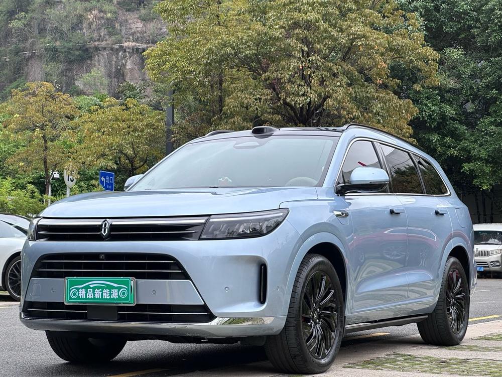 Cyrus_Automobiles Wenjie M7 2024 Max five-seat four-wheel drive smart driving version