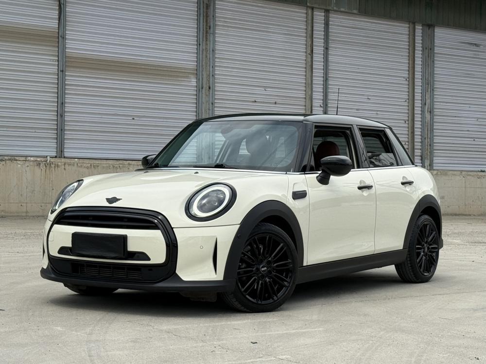 MINI MINI 2022 1.5T COOPER Artist Five-Door Edition
