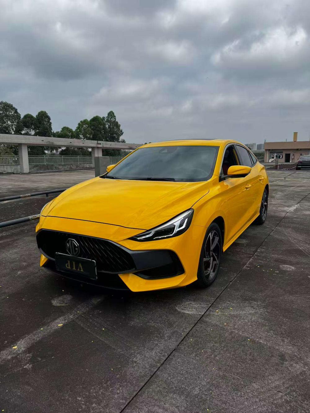 SAIC MG5 2021 facelift 300TGI DCT Green Luxury Flagship Edition
