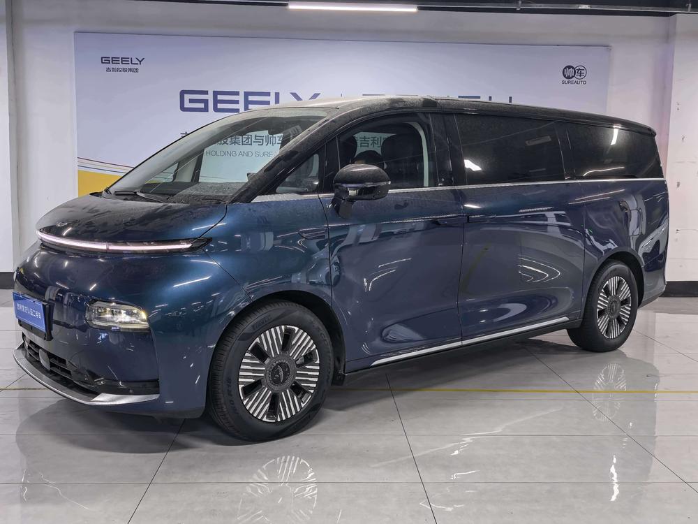 LEVC Yizhen L380 2024 model 100kWh 6-seater AIR