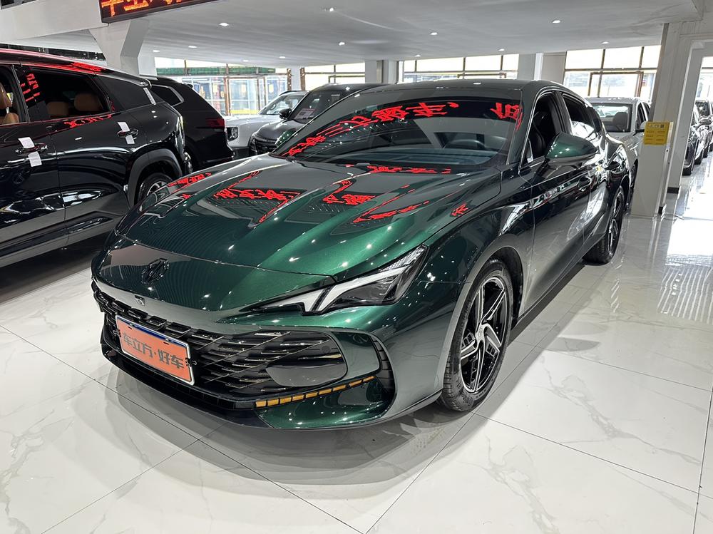 SAIC MG7 2023 1.5T DCT Ultimate Deluxe Edition