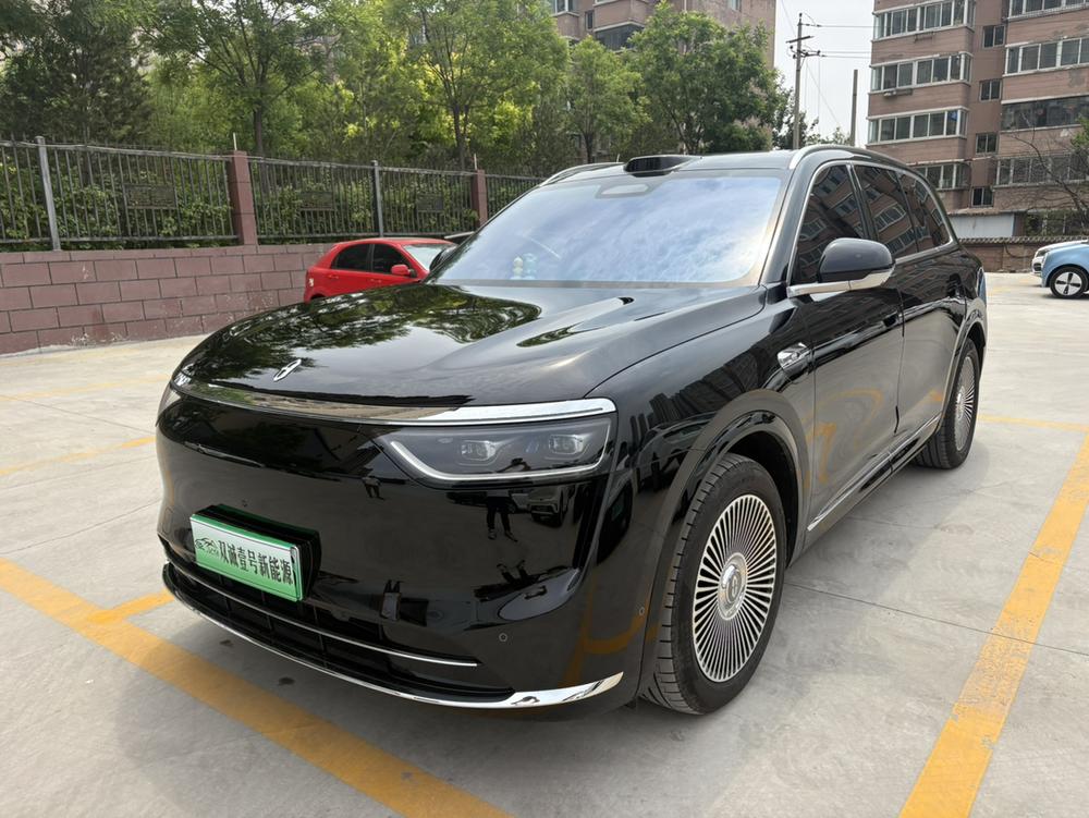 Cyrus_Automobiles Wenjie M8 2025 extended range Max five-seater version (192-line lidar)