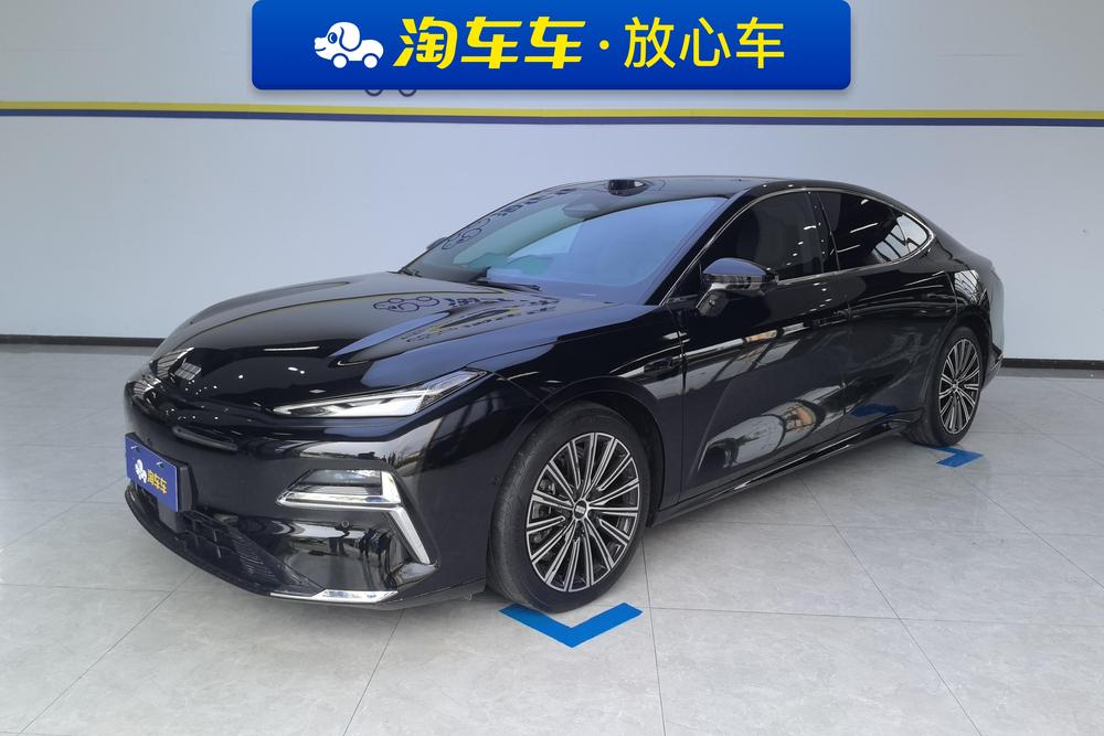 Geely Galaxy Star 8 PHEV 2025 model 130km EM-P starship version