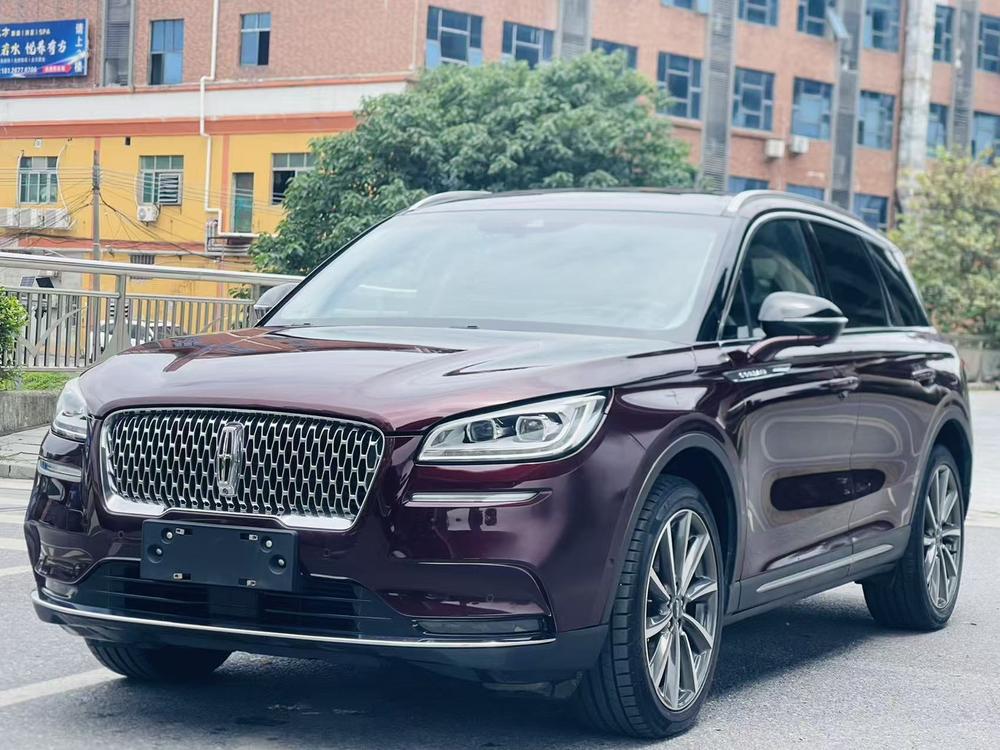 Lincoln Adventurer 2021 2.0T four-wheel drive premium version