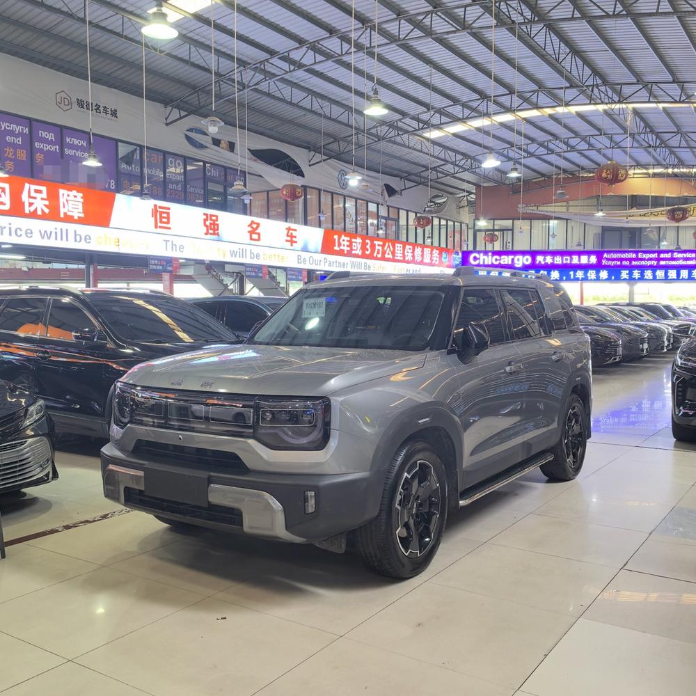 BAIC_Motor Beijing Off-Road BJ30 2024 1.5T DHT 4WD Magic Core Electric Drive Advanced Edition