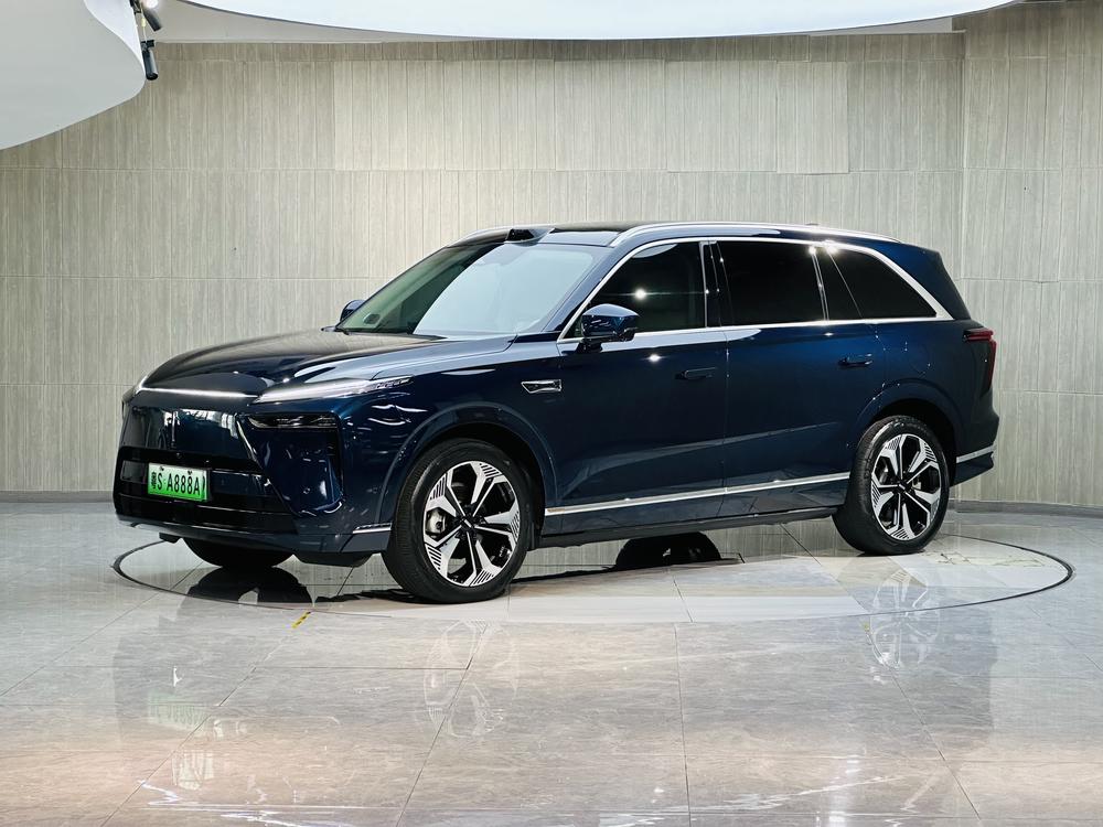 Great_Wall_Motors Blue Mountain 2025 Four-wheel Drive Ultra