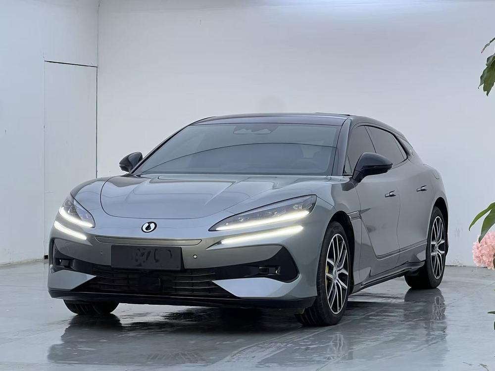 Denza_Motors Denza Z9GT DM 2024 1100 four-wheel drive Pro version