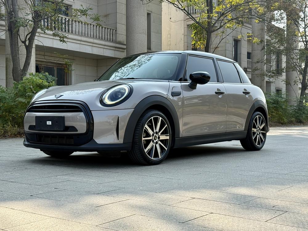 MINI MINI 2022 1.5T COOPER Artist Five-Door Edition