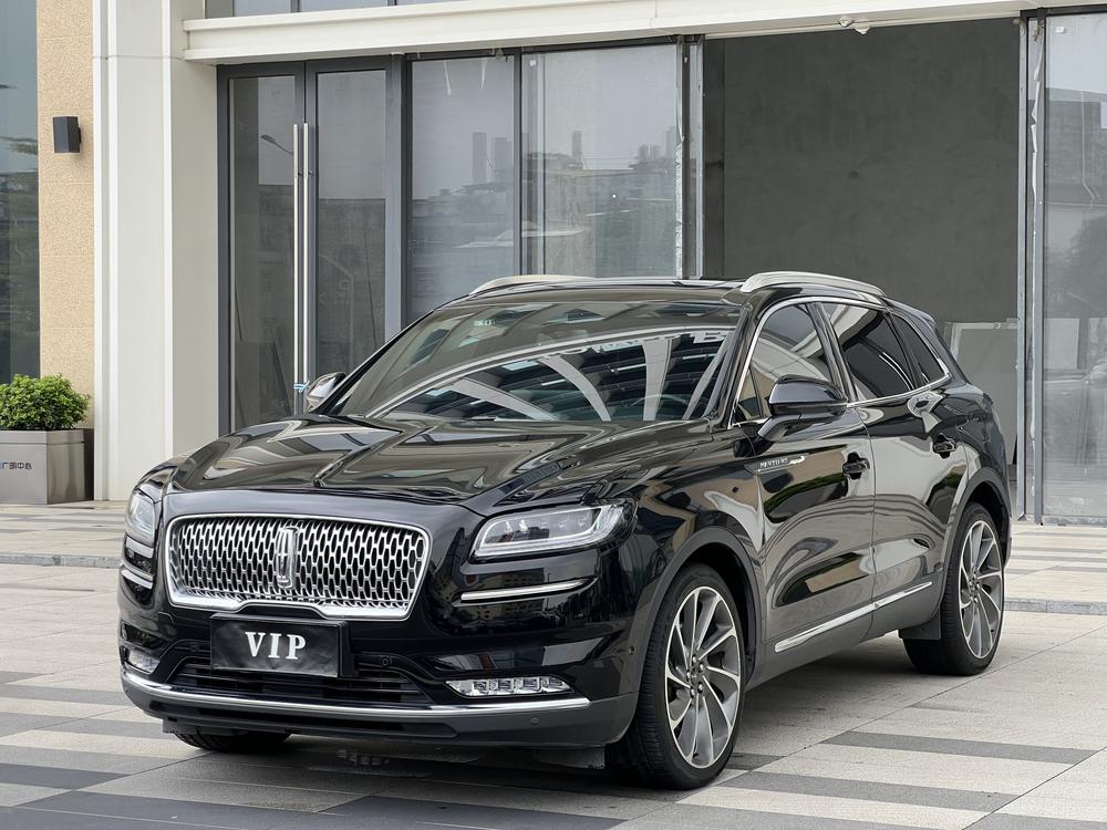 Lincoln Voyager 2021 2.7T four-wheel drive premium version