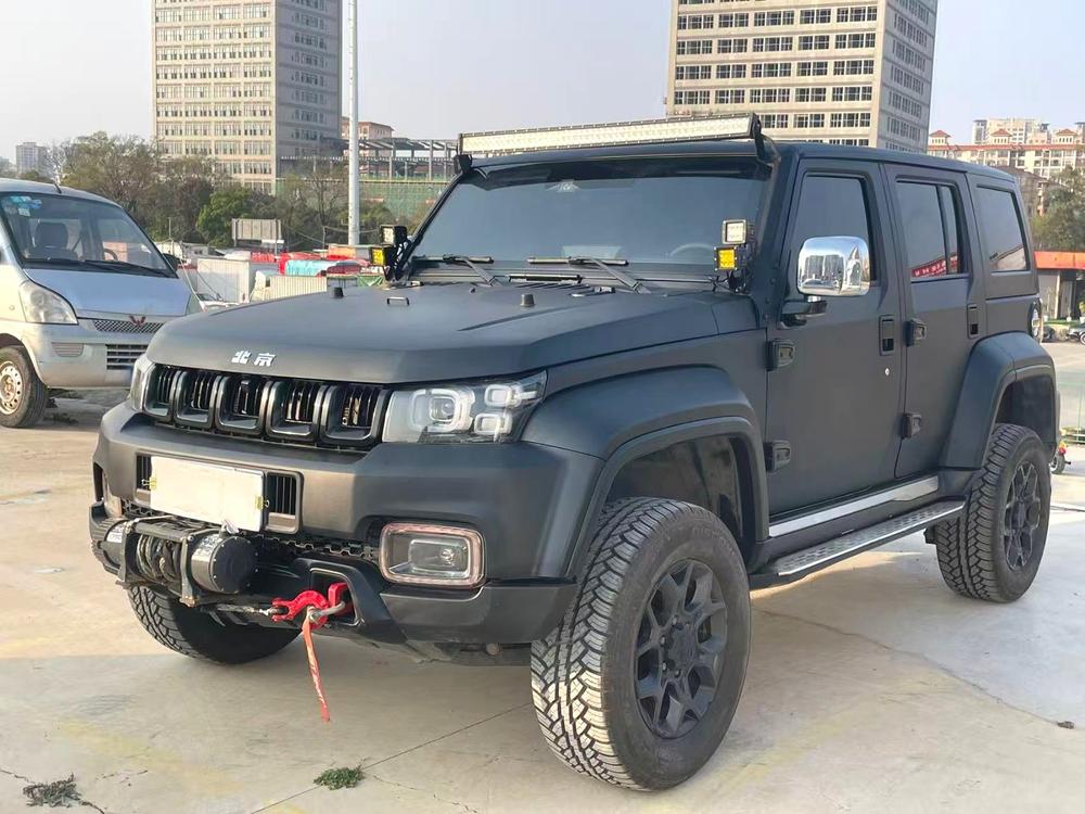 BAIC_Motor Beijing Off-Road BJ40 2021 2.0D Automatic Four-wheel Drive Blade Hero Edition Knight Type