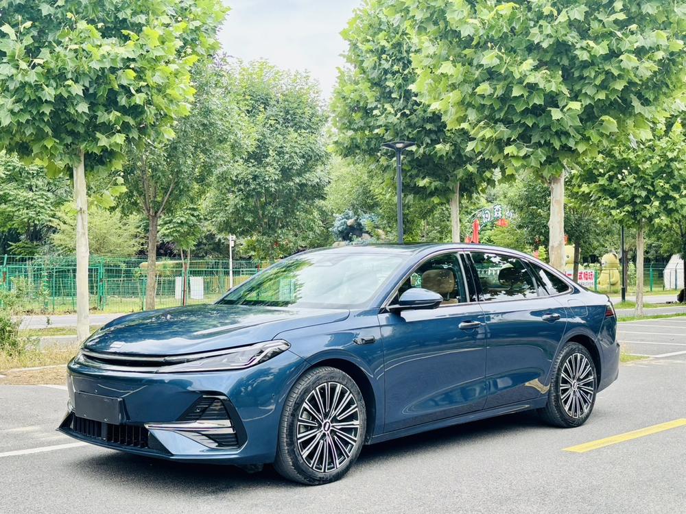 Geely Galaxy A7 EM 2025 150km Starship Edition