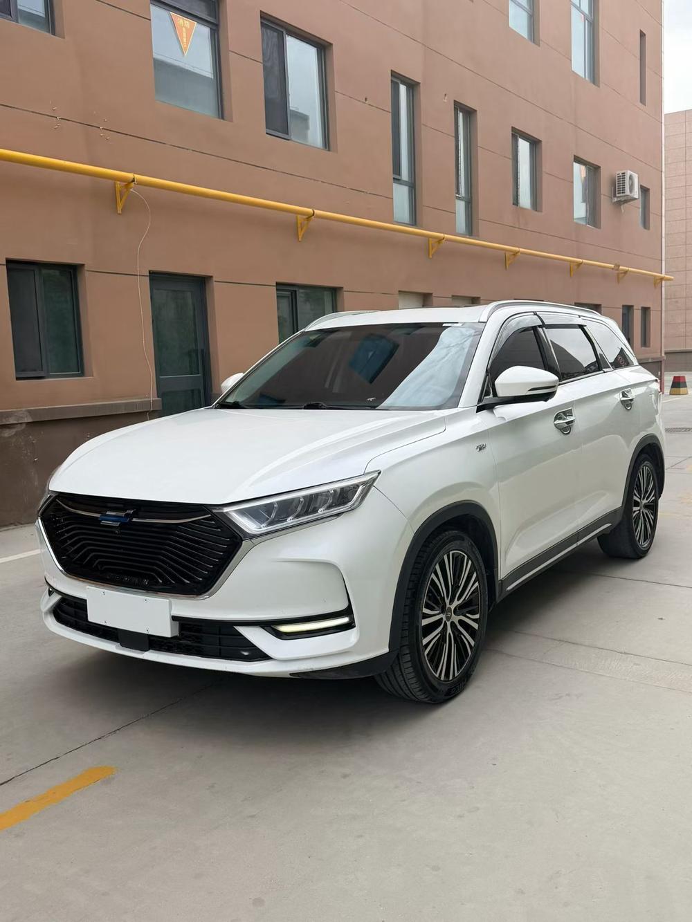 Changan Changan Auchan X7 2020 1.5T automatic premium model