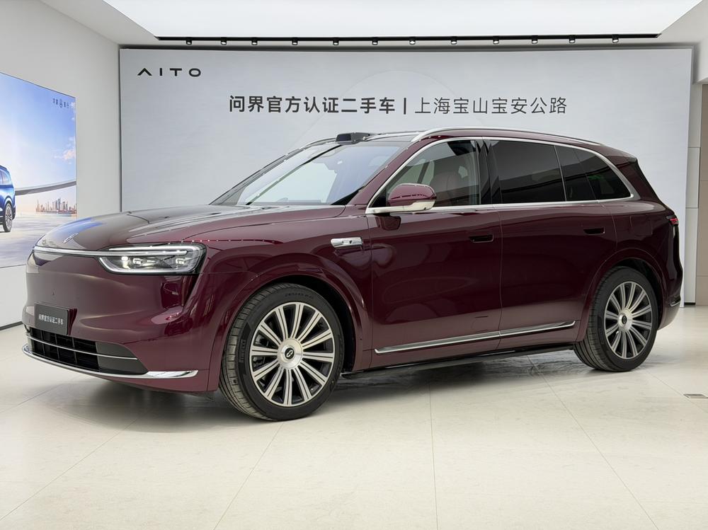 Cyrus_Automobiles Wenjie M7 2026 extended range Ultra six-seater four-wheel drive version (192-line lidar)