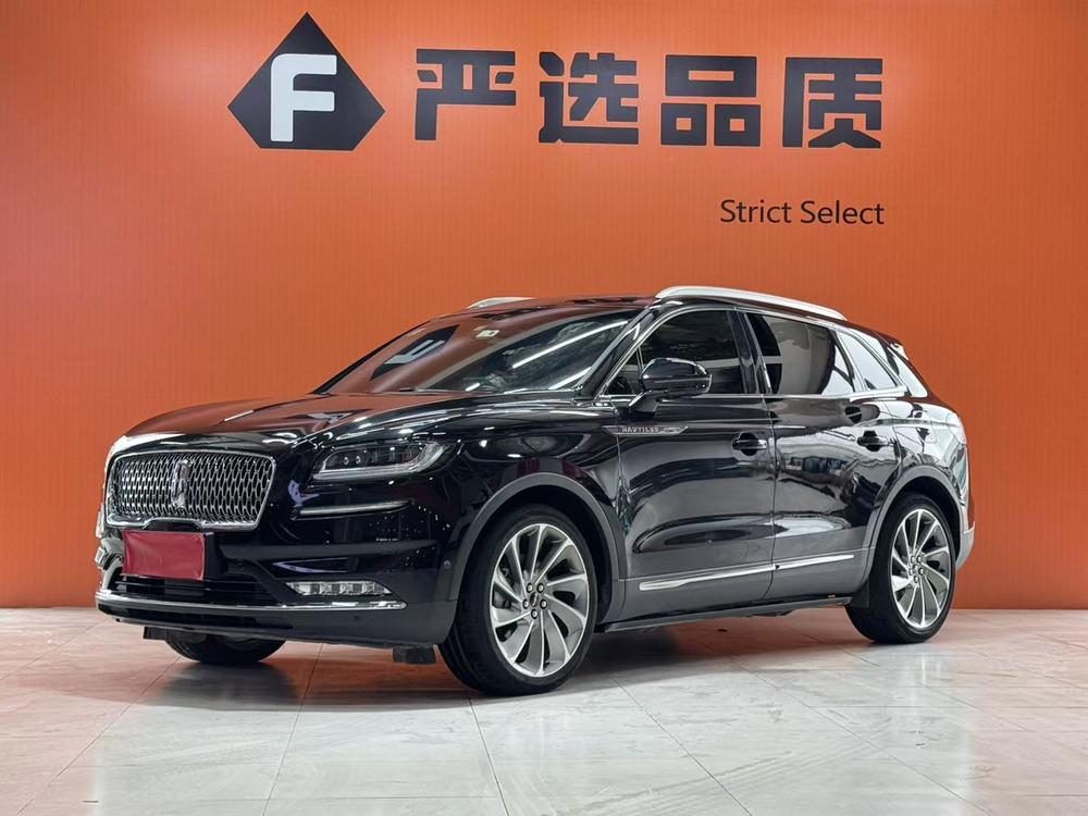 Lincoln Voyager 2021 2.7T four-wheel drive premium version