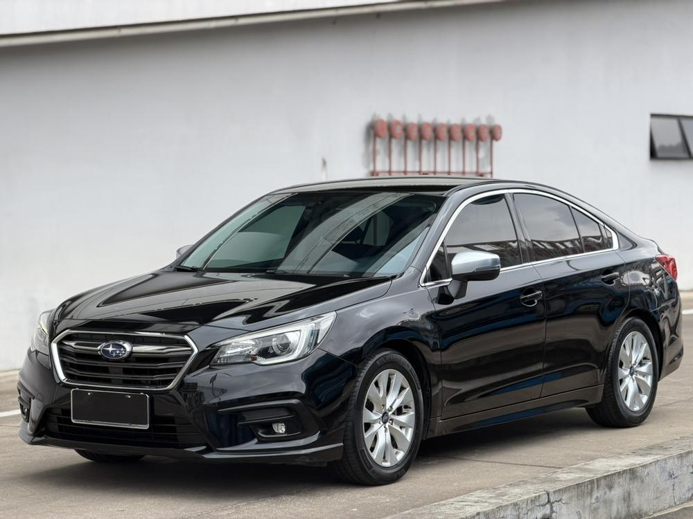 Subaru LEGACY 2020 2.5i AWD Fashion Edition