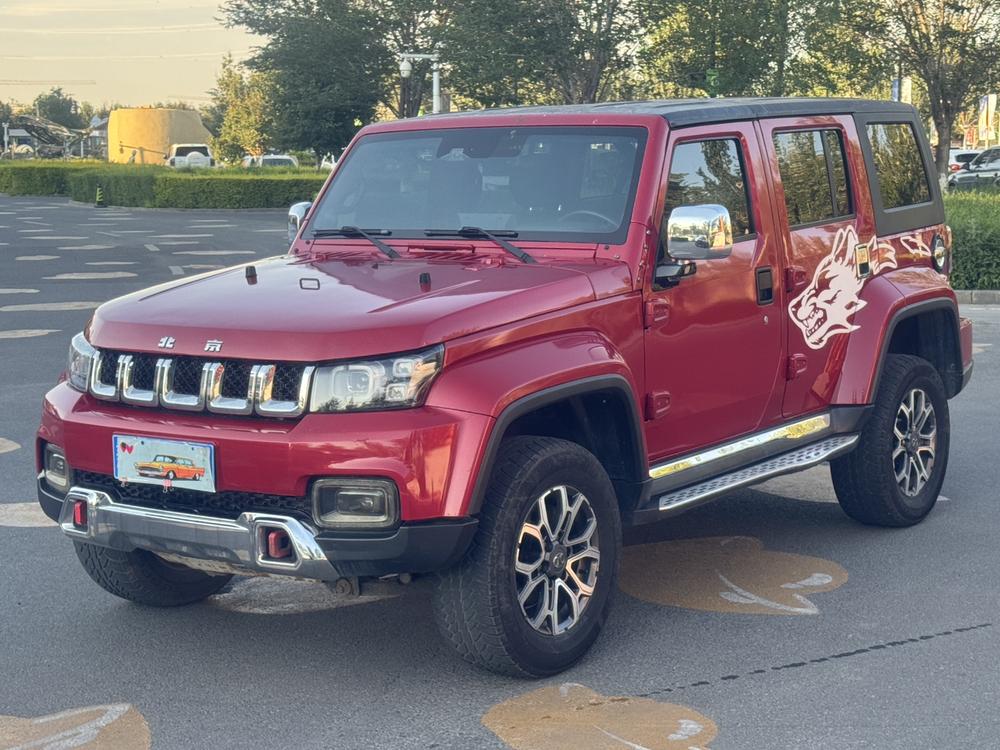 BAIC_Motor Beijing Off-Road BJ40 2019 2.0T Automatic 4WD City Hunter Edition Exclusive Model National V