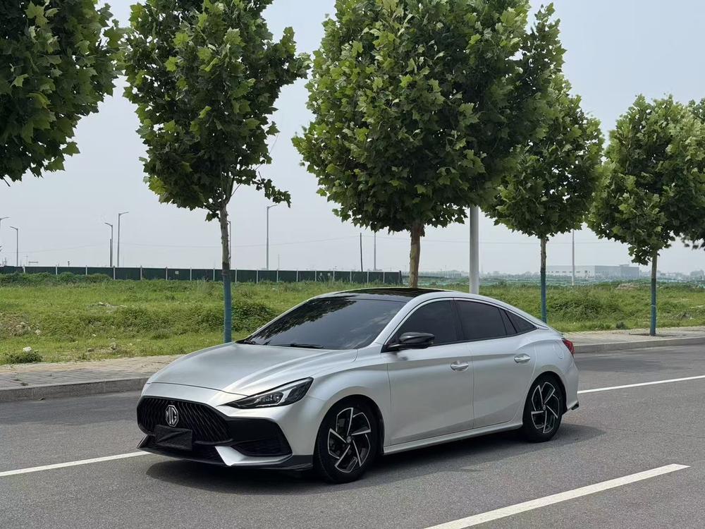 SAIC MG5 2021 facelift 300TGI DCT Green Luxury Edition