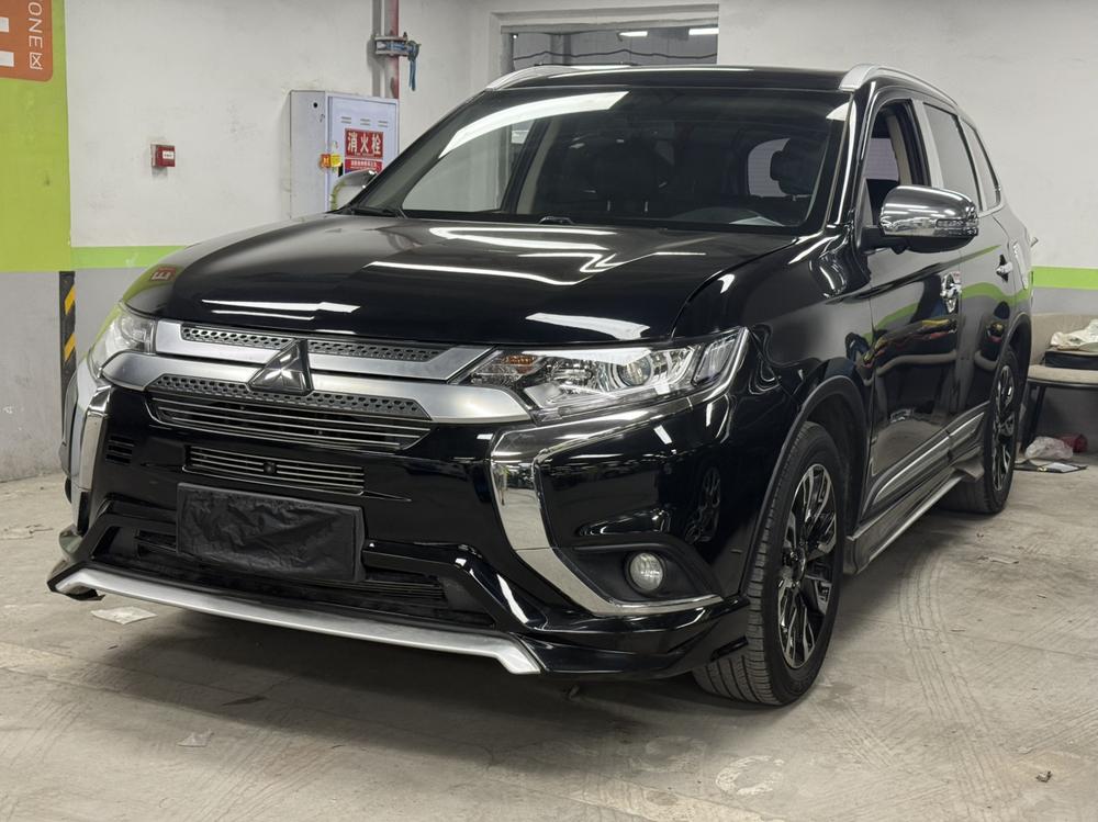 Mitsubishi Outlander 2020 2.0L 2WD Enjoy Edition 7 seats
