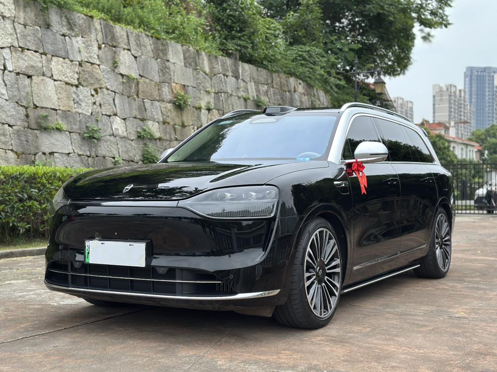 Cyrus_Automobiles Wenjie M9 2024 extended range Ultra six-seat version