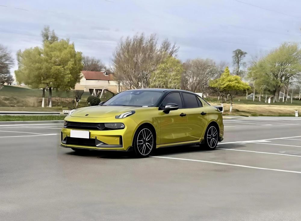 Lynk_&_Co Lynk & Co 03 2019 03+ facelift 2.0TD automatic wind control version
