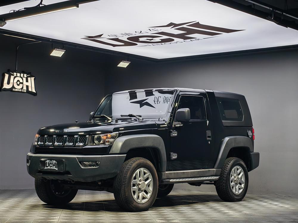 BAIC_Motor Beijing F40 2019 2.3T automatic Rubik’s Cube version