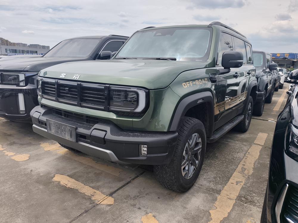 BAIC_Motor Beijing Off-Road BJ40 2024 Blade Hero Edition 2.0T Automatic Four-wheel Drive Climber
