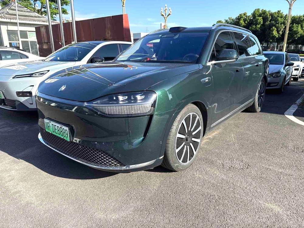 Cyrus_Automobiles Wenjie M9 2024 pure electric Ultra five-seater version