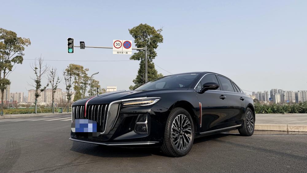 FAW_Hongqi Hongqi H5 2023 2.0T Automatic Intelligent Connected Flag Edition